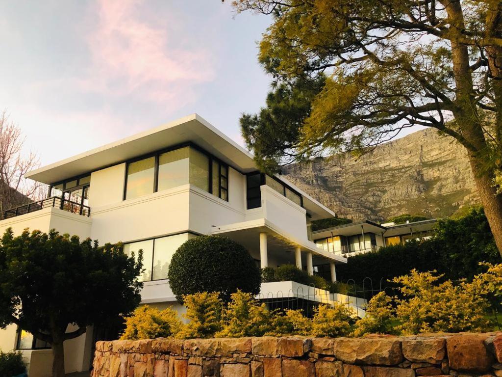 Table Mountain Guest Cottage With Private Garden Cape Town Bagian luar foto